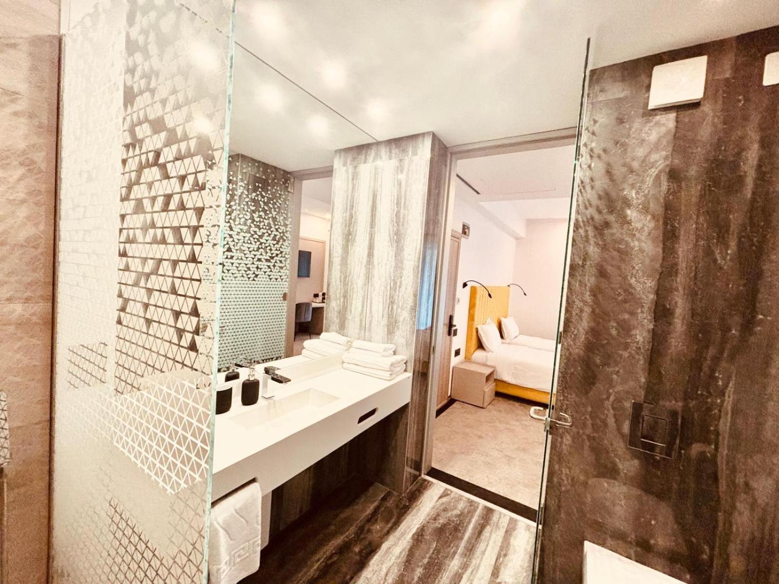 Cm111Apparthotel Bucharest Luaran gambar