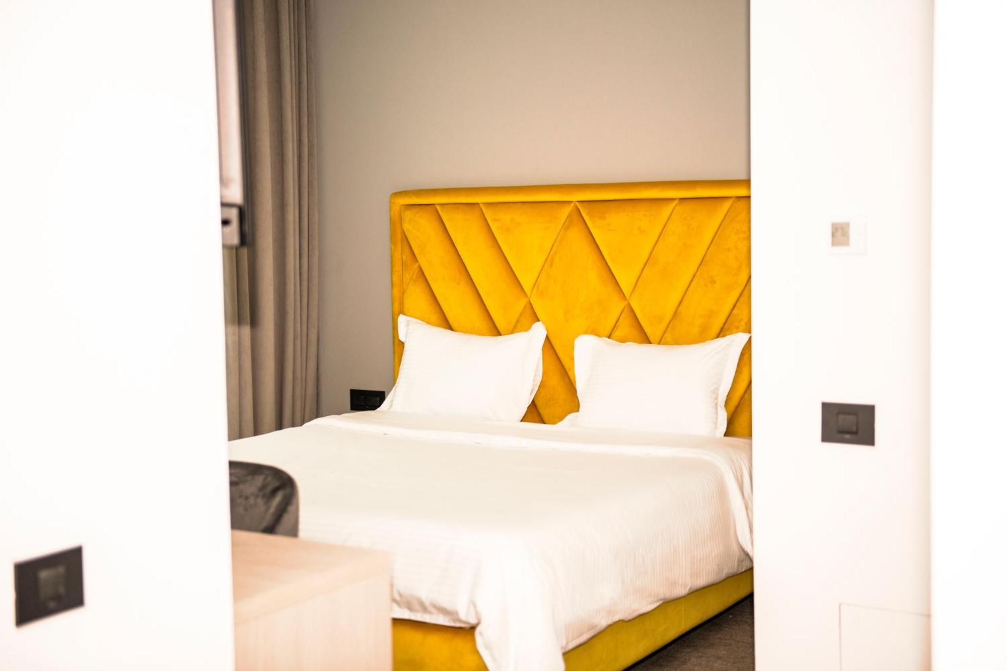 Cm111Apparthotel Bucharest Luaran gambar