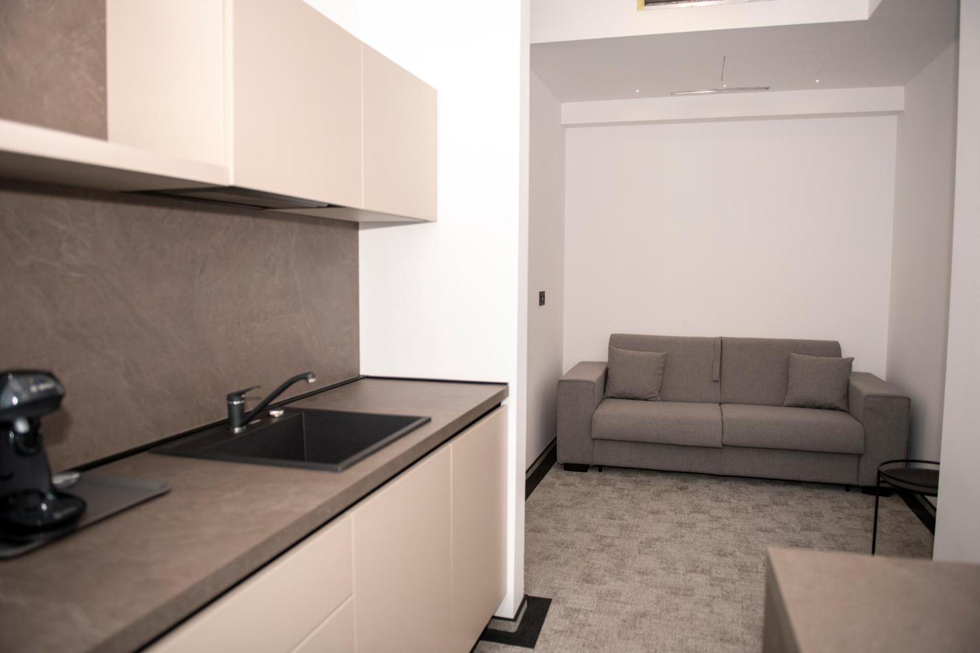 Cm111Apparthotel Bucharest Luaran gambar