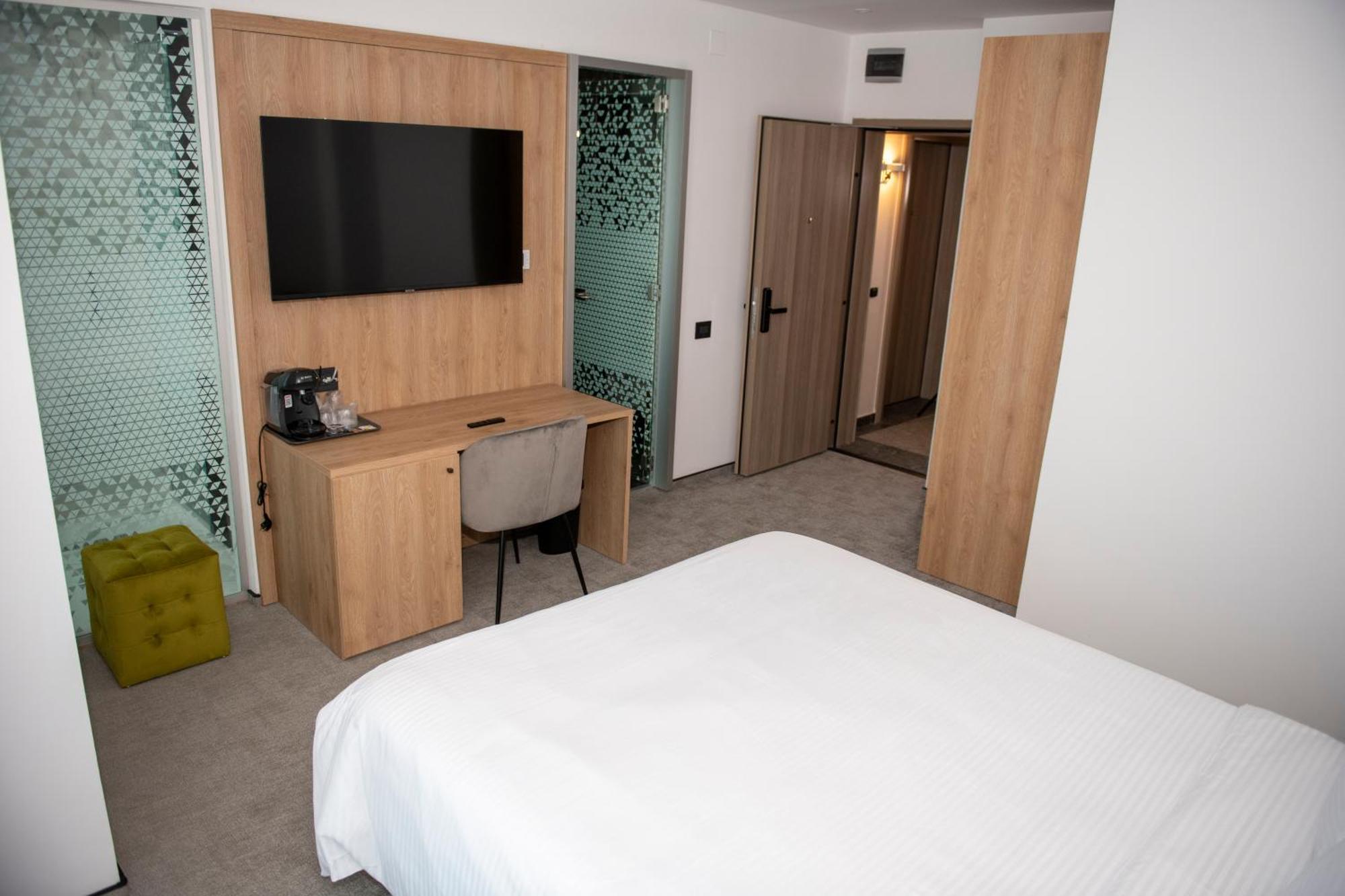 Cm111Apparthotel Bucharest Luaran gambar